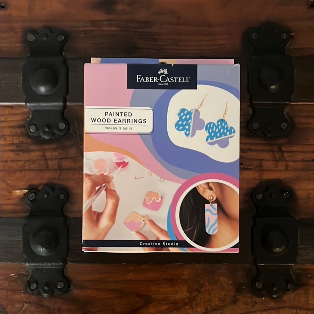 Faber-Castell Painted Wood Earrings Kit